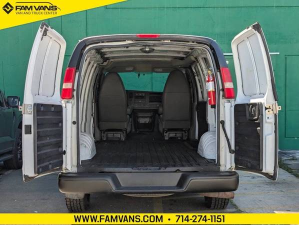2013 Chevrolet Express 1500 - Photo 9