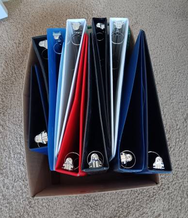 9 three ring binders 1