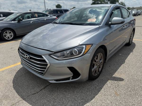 2017 hyundai elantra - $4,800 (High Ridge)63621402982531121
