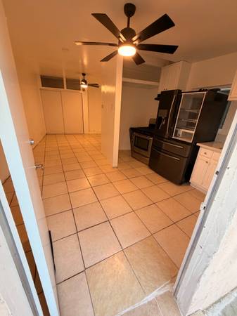 Large Private Studio Back Unit (not 1 bedroom) 1