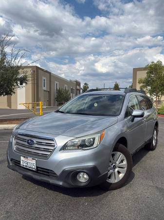 2016 Subaru Outback AWD 1