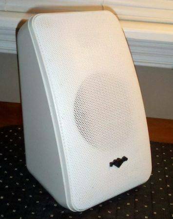 ONE (1) Polk M Series All-Weather Speaker 1