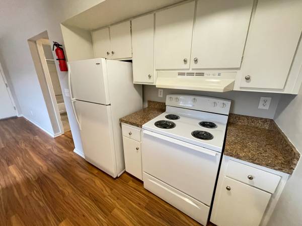$1,599 / 3br - 924ft2 - Live on Forest Street in the Heart of Charlottesville! (Charlottesville, VA)63969198770562122