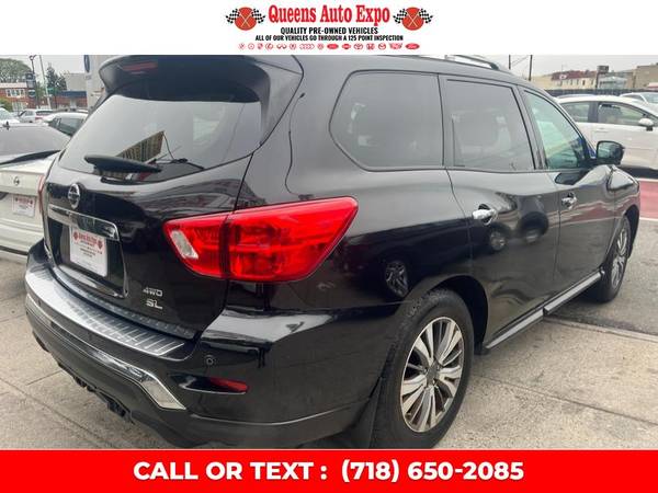 Don't Miss Out on Our 2017 Nissan Pathfinder with 96,748 Mile-long isl - $10,495 (Woodside)63654722080001123