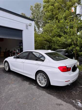 BMW 328Xi 2013 - $9,500 (Azalea)63443086409729121