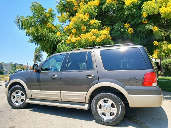 2005 FORD EXPEDITION, RUNS SMOOTH - $2,75063623927191939121