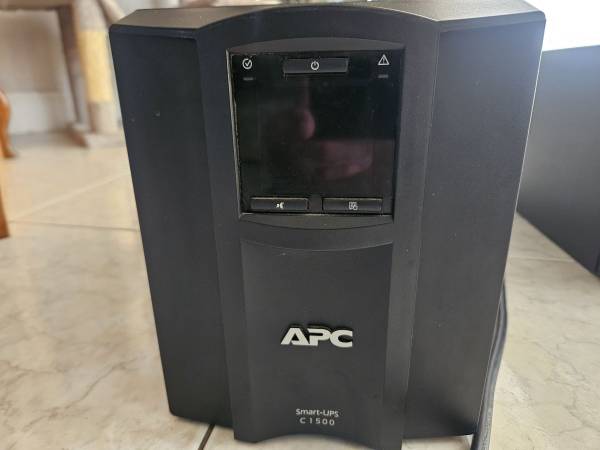 UPS - 100 USD (Tamarac)