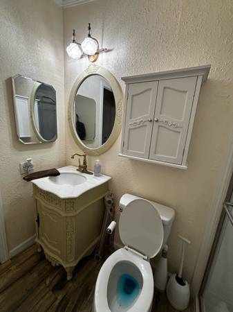$975 / 3br - Fully furnished room for rent (Santa Rosa)63826178387585123