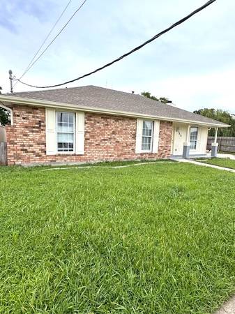 $1,850 / 3br - 1600ft2 - Beautiful Chalmette House For Rent (Chalmette)63792245867267120