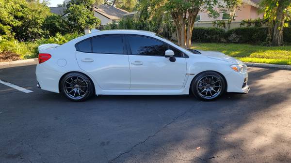 2015 subaru wrx base 6 velocidades - $11,900 (Clearwater)63443116400515121