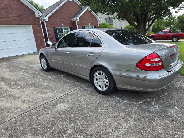 2004 Mercedes Benz E class2004 Mercedes Benz E class - $2,900 (Acworth)63620699802627124