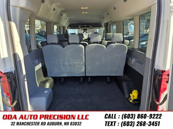 ¡Guau! Una Ford Transit Passenger Wagon 2018 con 98.475 millas - vermont - $22.995 (Auburn)63622557792897124