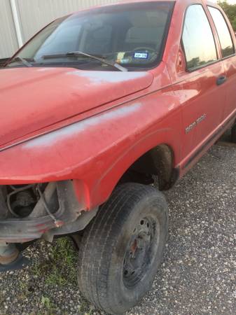 2002 Dodge Ram 1500 Quad Cab- bad 4.7, good transmission- parting out 1