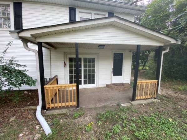 $1245.00 / 3br - 2000ft2 - Large renovated 3 bedroom house for rent63783812116355121