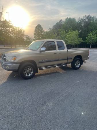 2002 Toyota Tundra - $6,00063620585121537120
