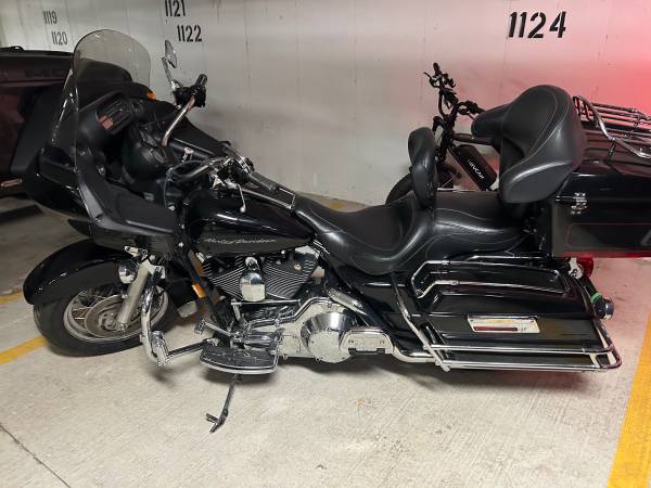 Harley Davidson 2002 Road Glide 1