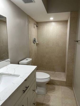 $1,700 / 2br - 500ft2 - Estudio $1300 Lantana FL (Lantana)64049281601025122