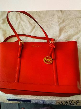 MICHAEL KORS LARGE TOTE PURSE 1
