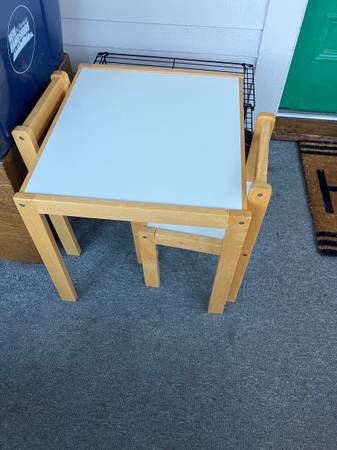 Table and chairs 1