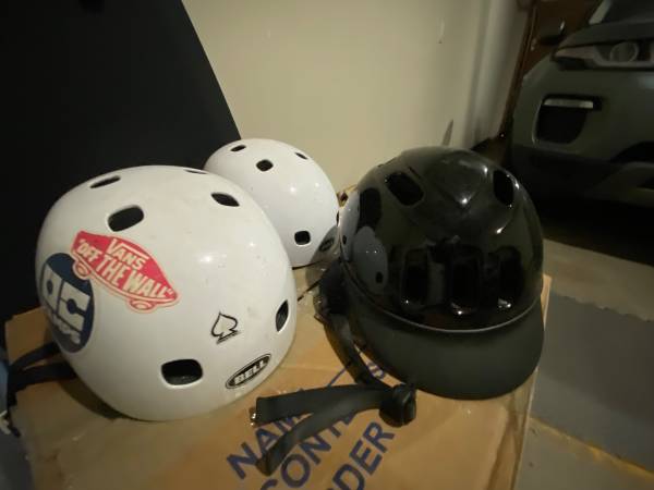 Youth Kids Helmets - BELL Brand 1