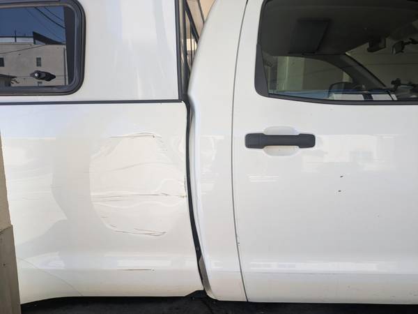 2016 Toyota Tundra RCLB 4x4 - Photo 3