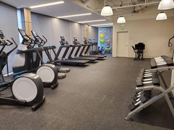 $2,189 October Special: Up to 25% Off Your New Workspace! (Seattle)64166053327361122