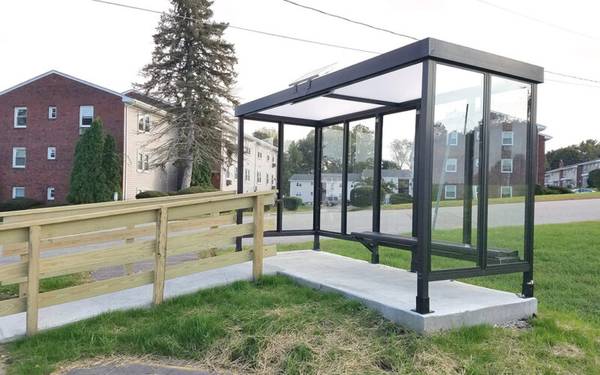 $1,225 / 1br - Disponible un dormitorio a principios de diciembre (Willimantic)64194825765891124