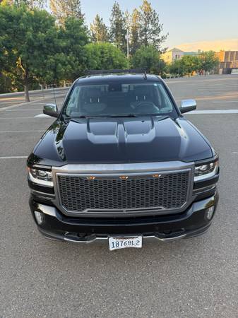 2018 Chevrolet Silverado 1500 Z71 - Photo 3