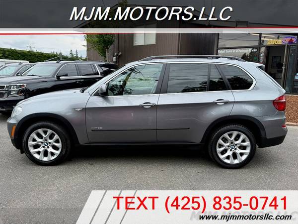 **2013** BMW X5 xDRIVE35i, LUXURY, POWER AND ADVENTURE IN EVERY MILE - $6,99563442305962883121