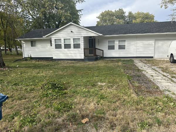 Single family home 1