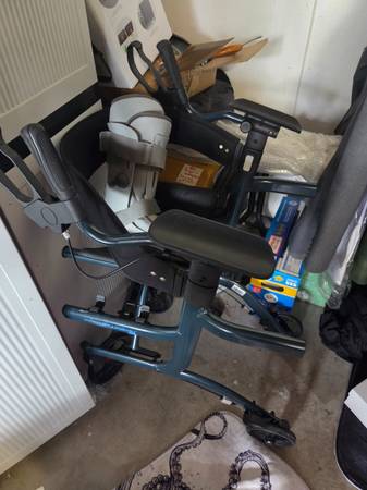 Walker with forearm braces and ergo hand brakes 1
