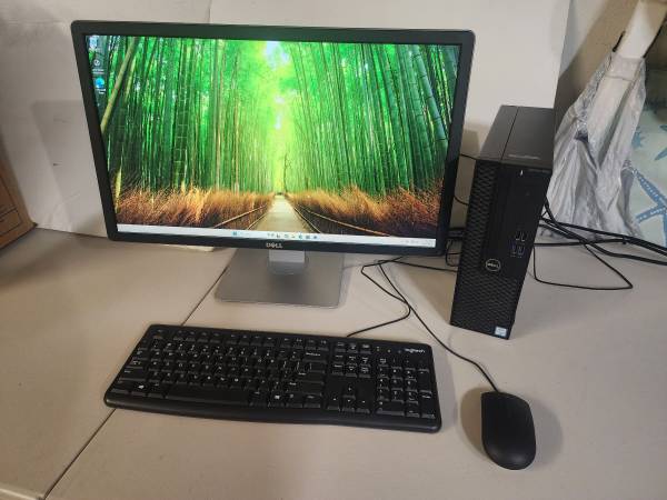 Dell 23" monitor P2314Ht 1