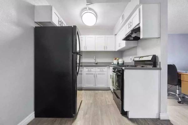 $1,399 / 2br - 840ft2 - ¡X bd, X ba lista para ver ahora! ¡Visite Radius Apartments! (Phoenix)64024997057281121