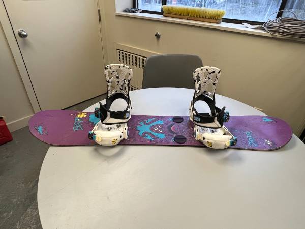 Burton Chopper 115 Kids Snowboard - sporting goods - by owner