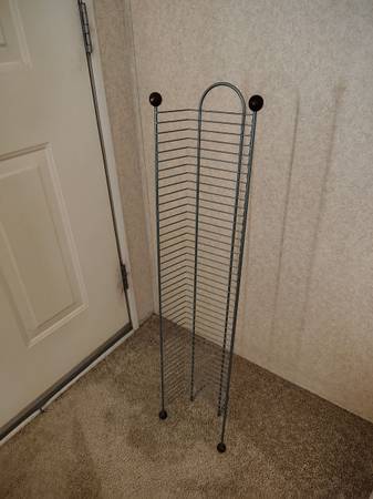 CD shelf 1