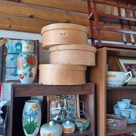 BENTWOOD Boxes.                Shaker Boxes 1