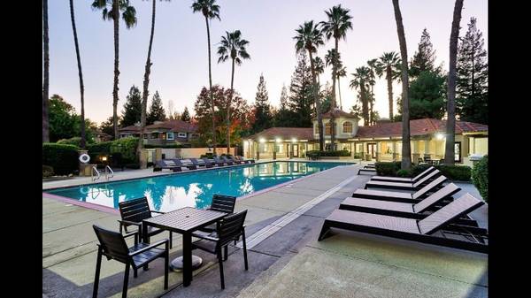$2,406 / 2br - 1091ft2 - LOOK AND LEASE SPECIAL! $1,000 OFF YOUR SECOND MONTH OF RENT! (Sacramento / Natomas)64043495374849121