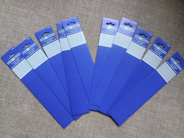 25 Jones Stephens 8" Replacement Blades 1