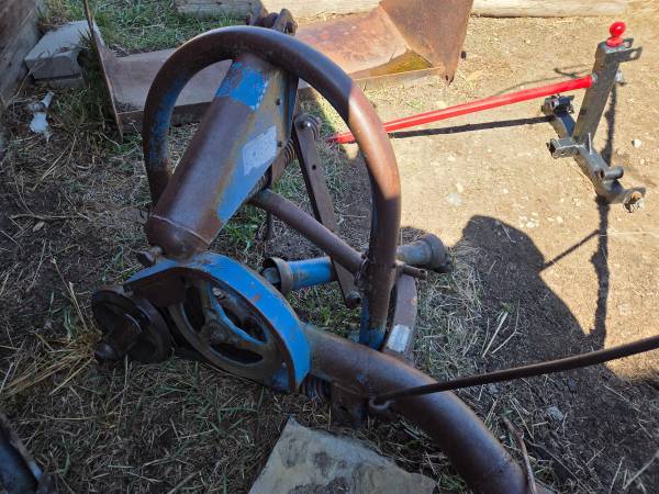 Ford 501 Sickle Mower 1