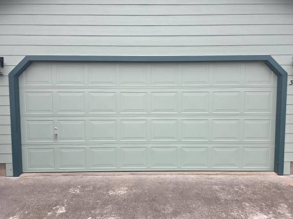 Garage door 1