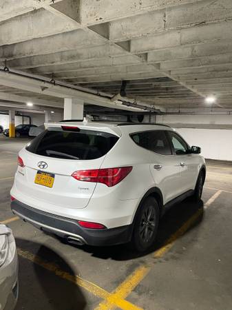 Santa fe sport Hyundai 2014 - $7,000 (Rego Park)63654712398723120