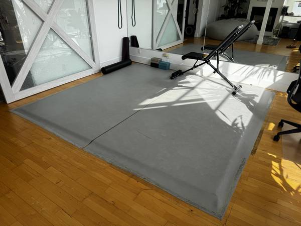 Vinyl marley floor / dance floor 1