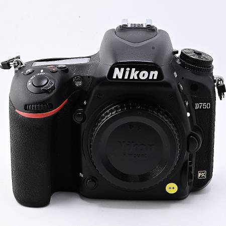 Nikon D750 with U.S. Serial Number - Excellent 1