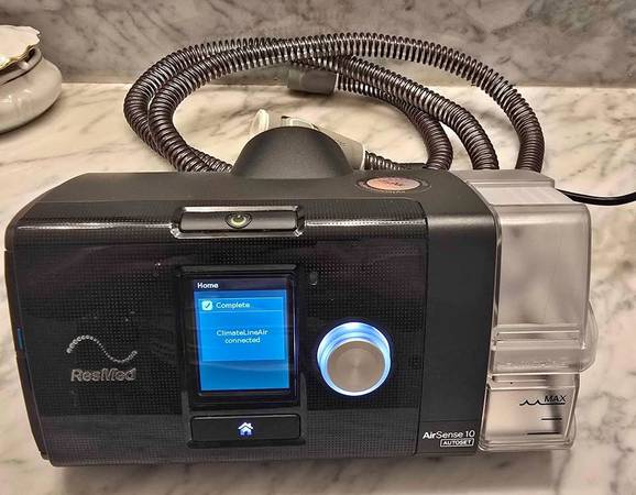 CPAP ResMed AirSense 10 with only 220 Run Hrs Delivery Yes 1