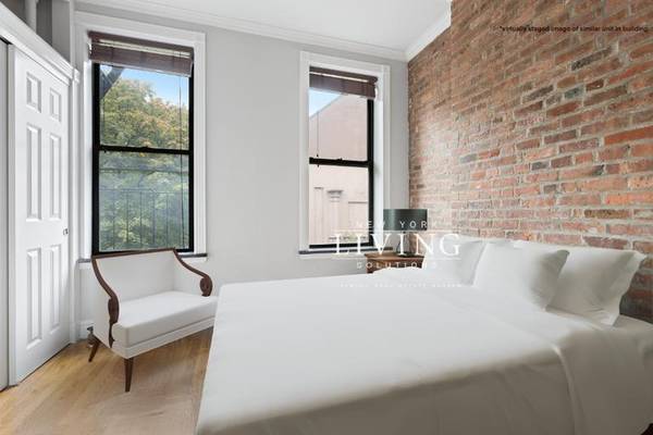 $6450.00 / 2br - Designer 4RM/1BA w/ Garden, Fireplace & Modern Kitchen ? SoHo (SoHo)63862609802625123