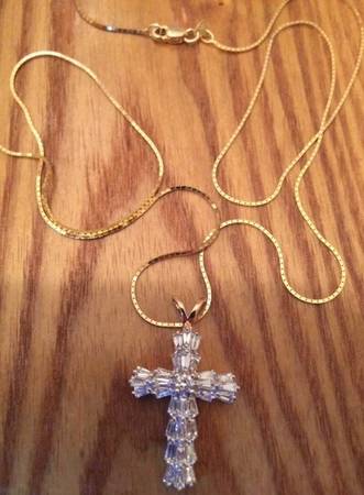 Pendant 14K Diamond CROSS. 1