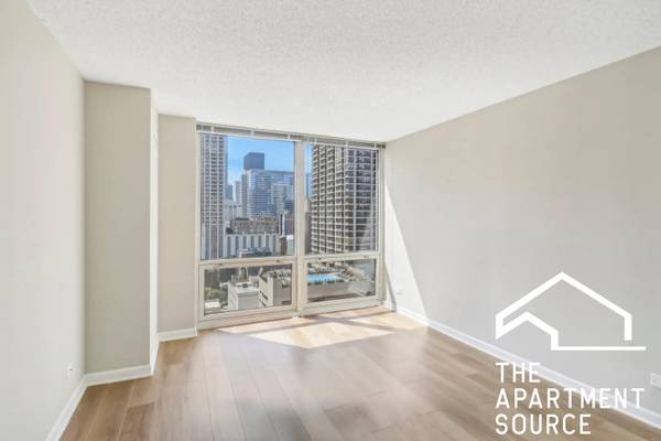 $3,872 / 2br - 1200ft2 - Wow.W/d in Unit-Cats Ok-Priced to rent-Super Bright-Can hold 45 days (Chicago)63781655326723124