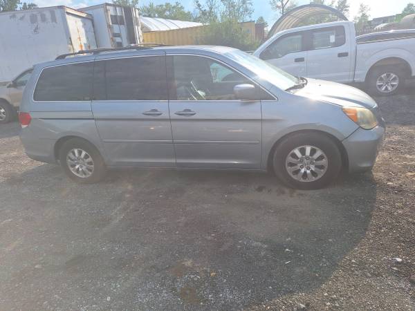 Honda 2009 Odyssey EX - $2,700 (Englishtown)63654724505345121