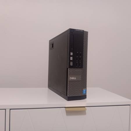 Roblox / Minecraft / Fortnite gaming desktop desktops pc pcs computer 1