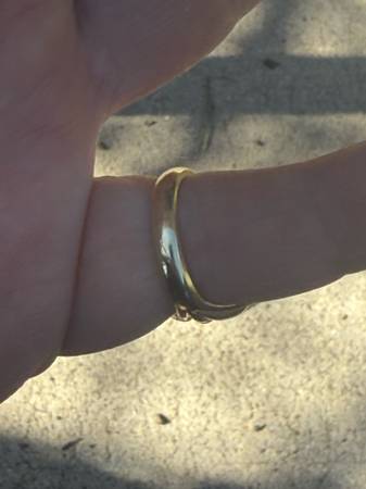 Buying junk and costume jewlery 1